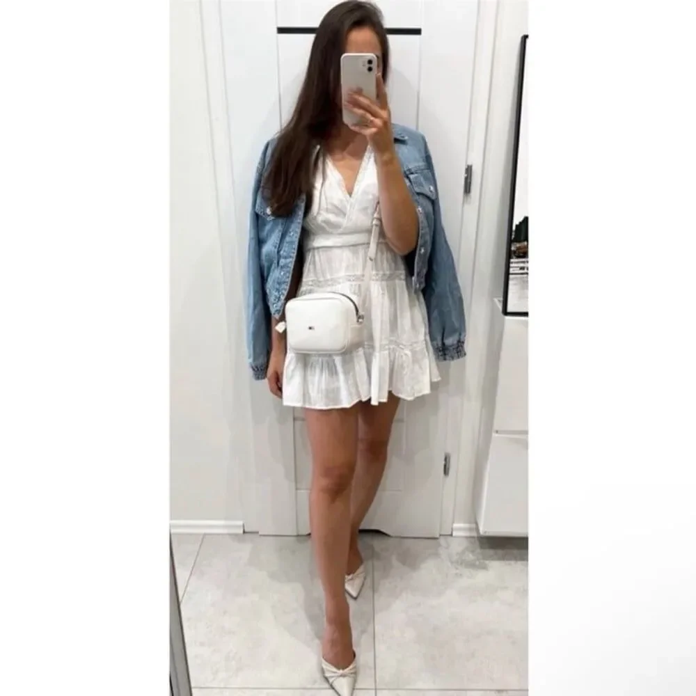 NWT Zara Lace Insert Trim Balloon Sleeve Cotton Tiered Mini Dress in White - Picture 4 of 12